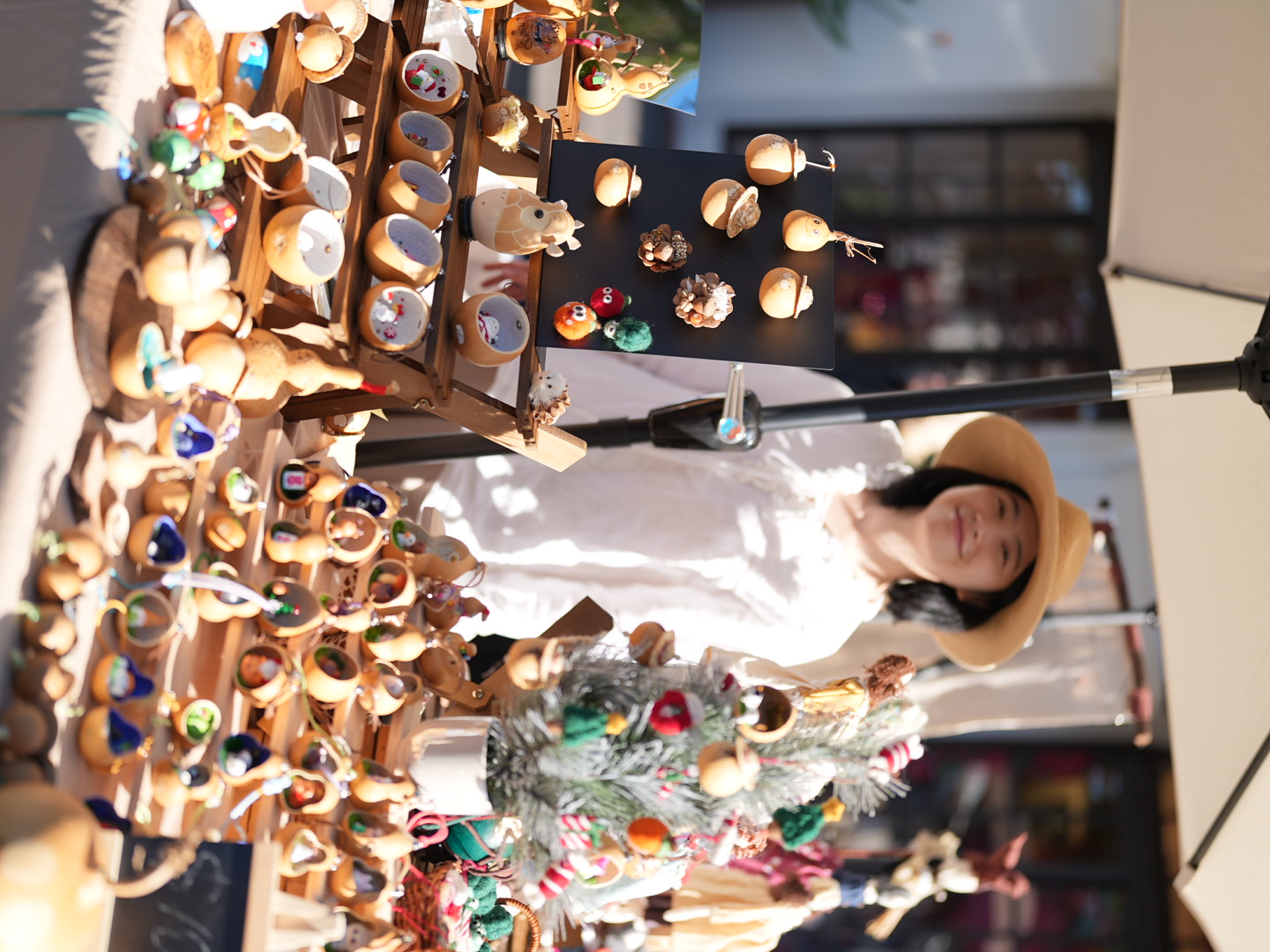 HULULU GARDEN booth at weekend market
